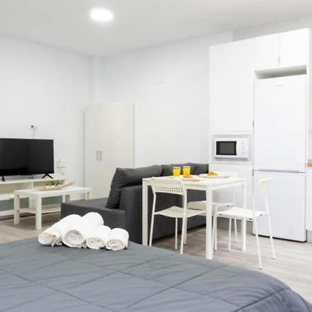 Apartamento La Paloma A Apartamento En مالقة المظهر الخارجي الصورة