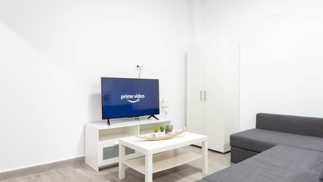 Apartamento La Paloma A Apartamento En مالقة المظهر الخارجي الصورة