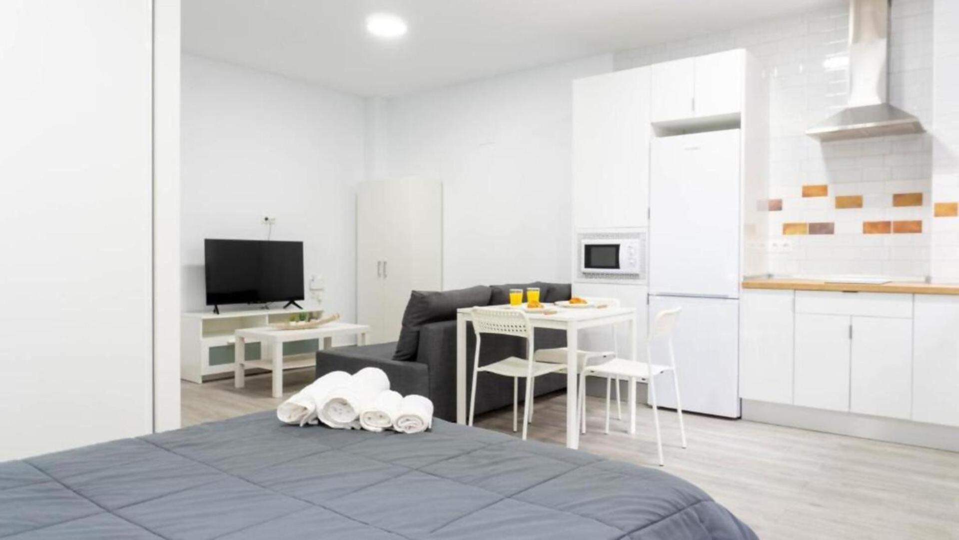 Apartamento La Paloma A Apartamento En مالقة المظهر الخارجي الصورة